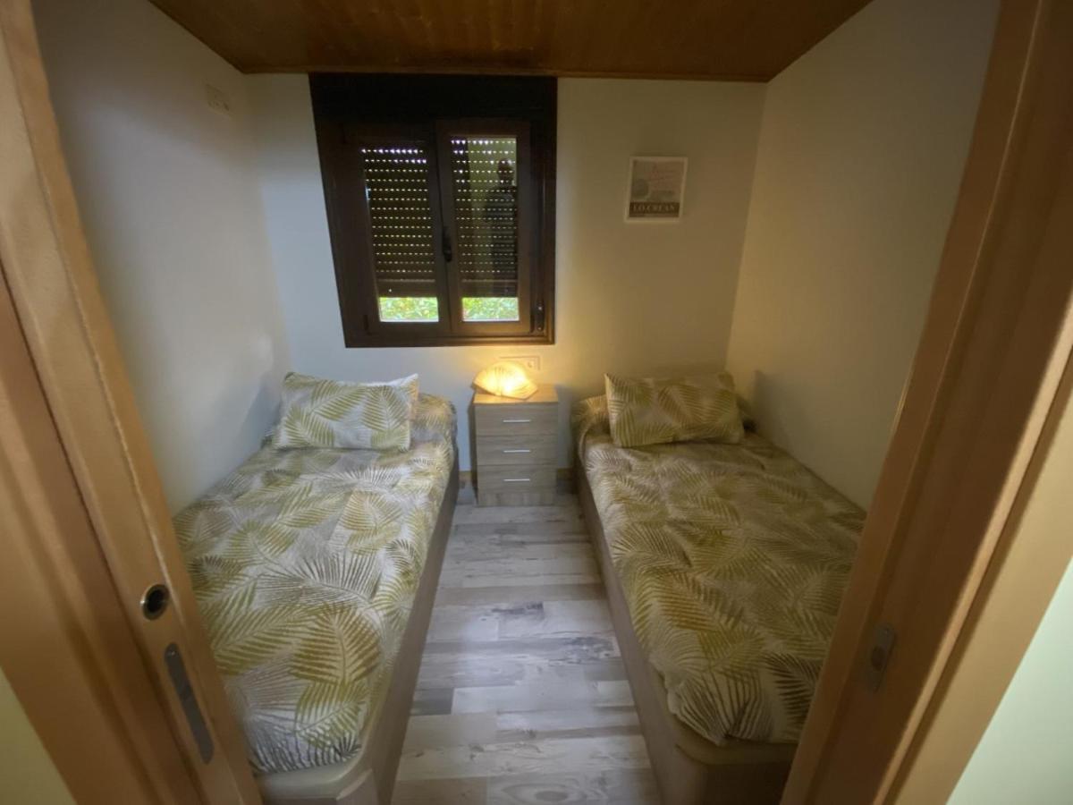 Casa Rural O Carballo Da Pedra La Caniza Bagian luar foto