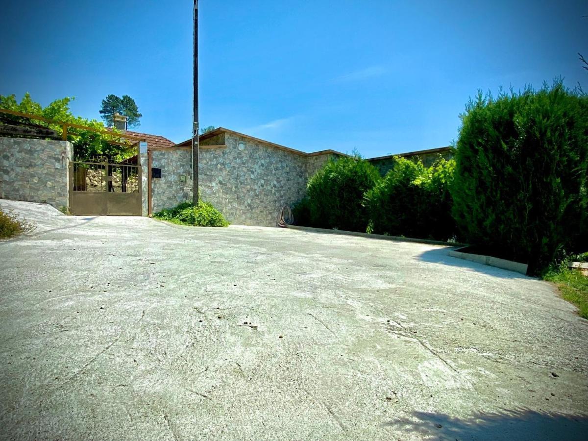 Casa Rural O Carballo Da Pedra La Caniza Bagian luar foto