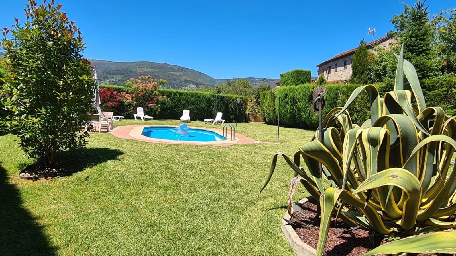 Casa Rural O Carballo Da Pedra La Caniza Bagian luar foto